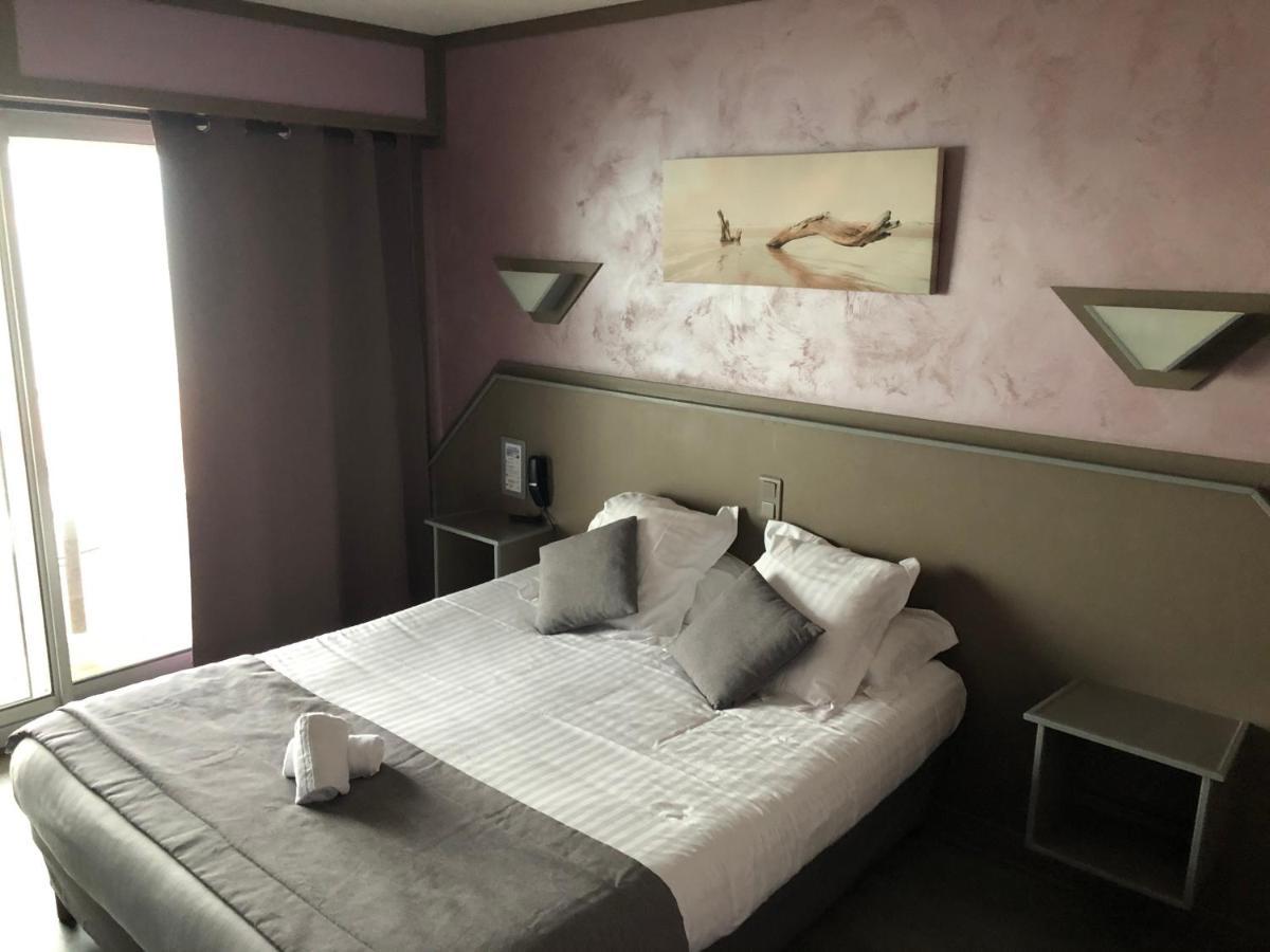 Hotel Le Christina La Baule-Escoublac Bagian luar foto
