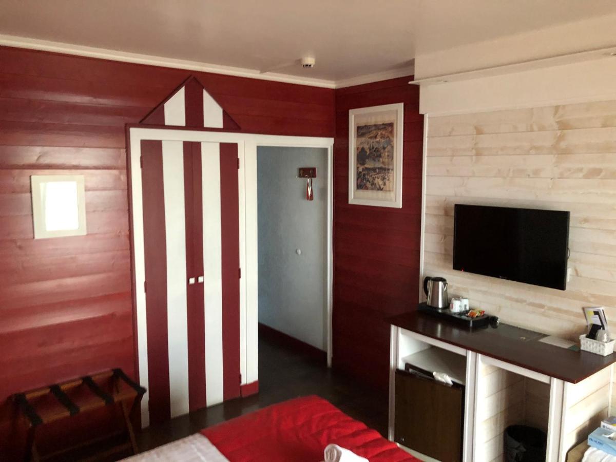 Hotel Le Christina La Baule-Escoublac Bagian luar foto