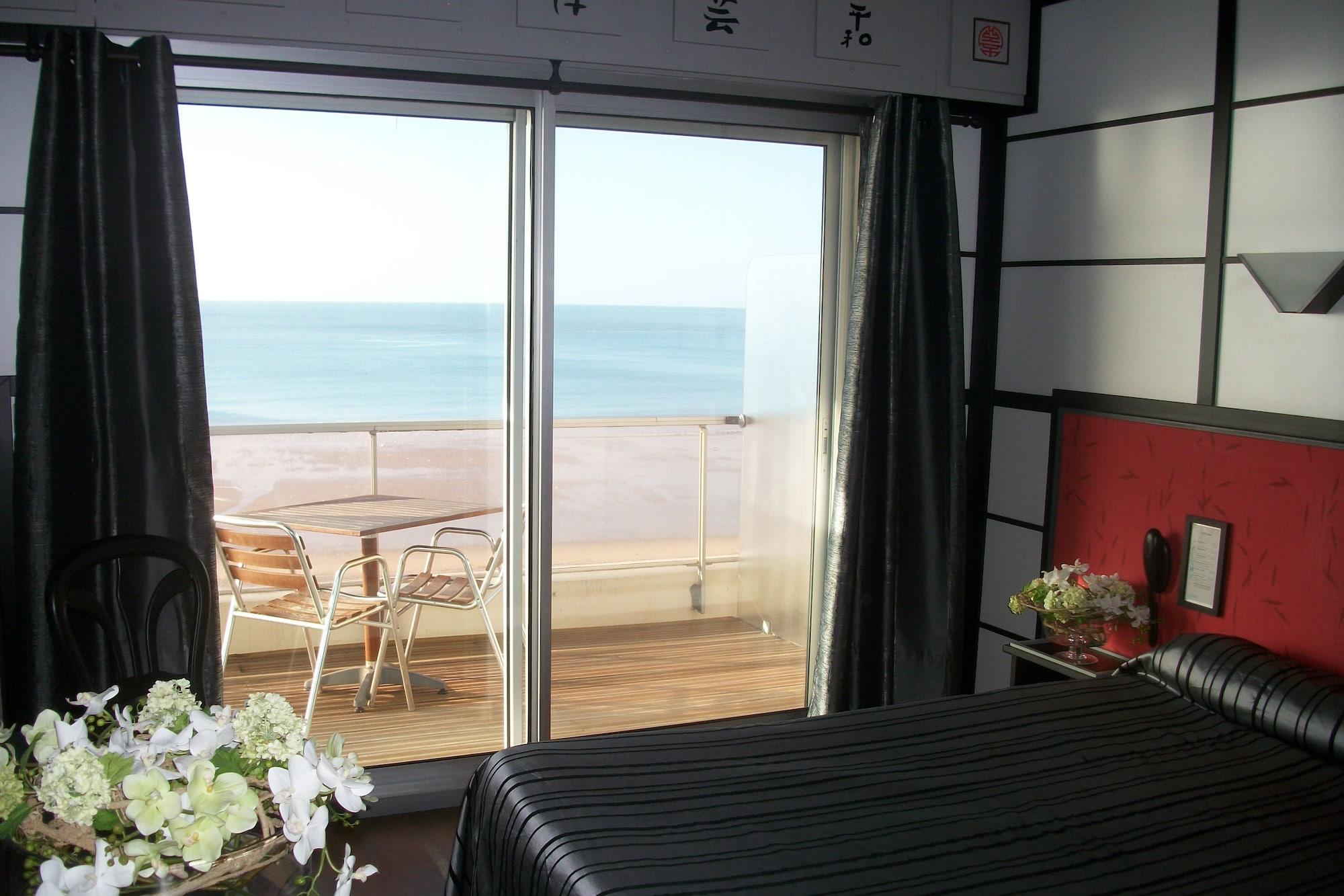 Hotel Le Christina La Baule-Escoublac Bagian luar foto