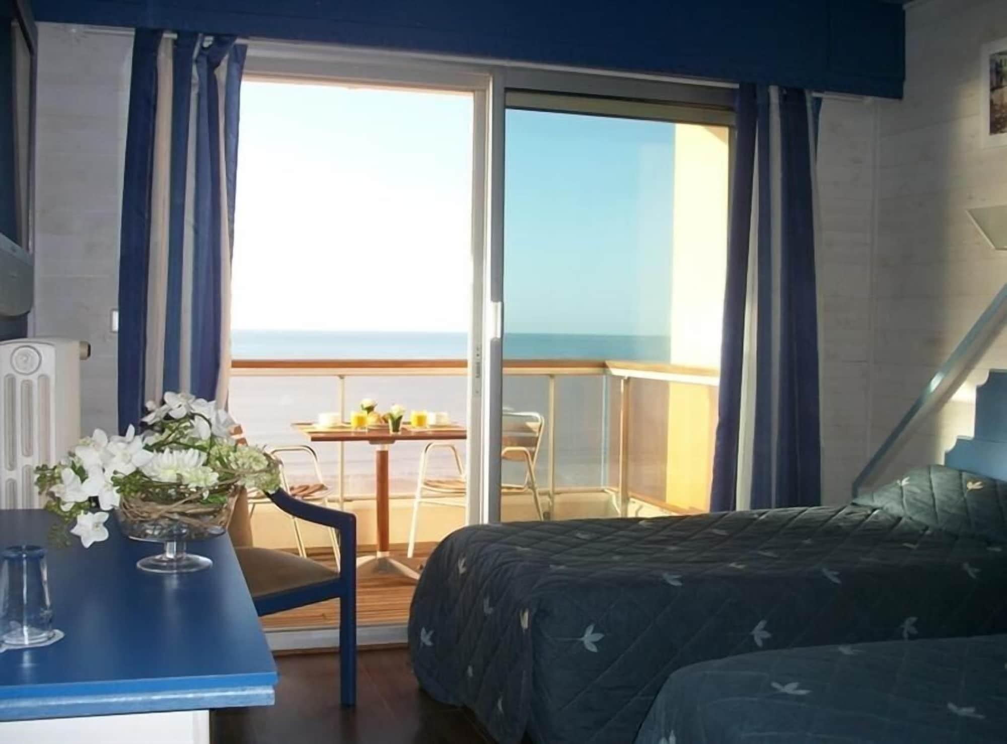 Hotel Le Christina La Baule-Escoublac Bagian luar foto