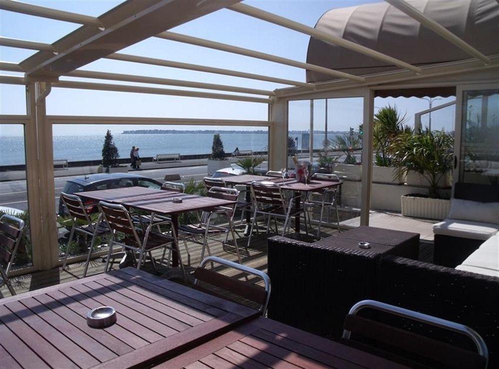 Hotel Le Christina La Baule-Escoublac Bagian luar foto